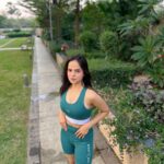 Palak Sindhwani Instagram - Let’s go for a morning walk?! 🚶‍♀️ . . Wearing - @birdeye.india Clicked by - @harshit_sid . . #goodmorning #postoftheday #instamood #ootd #gymwear #instafashion #fyp #palaksindhwani