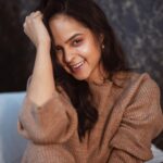 Palak Sindhwani Instagram - Grateful, Today and Everyday! 🤎 . . Outfit - @femella Earrings - @zara . . #winter #winteroutfit #ootd #woolen #fyp #explore #grateful #happy #blessed #palaksindhwani