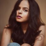 Palak Sindhwani Instagram - My 1080p version! 🤍🌱 . . #rawportraits #portrait #portraitphotography #nofilter #raw #instamood #aesthetic #love #explore #casuals #palaksindhwani