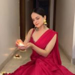 Palak Sindhwani Instagram - दीपावली की हार्दिक शुभकामनाएं । 🪔✨ . . #diwali #happydiwali #reelitfeelit #diwaliwishes #diwalireels #fyp #explore #palaksindhwani