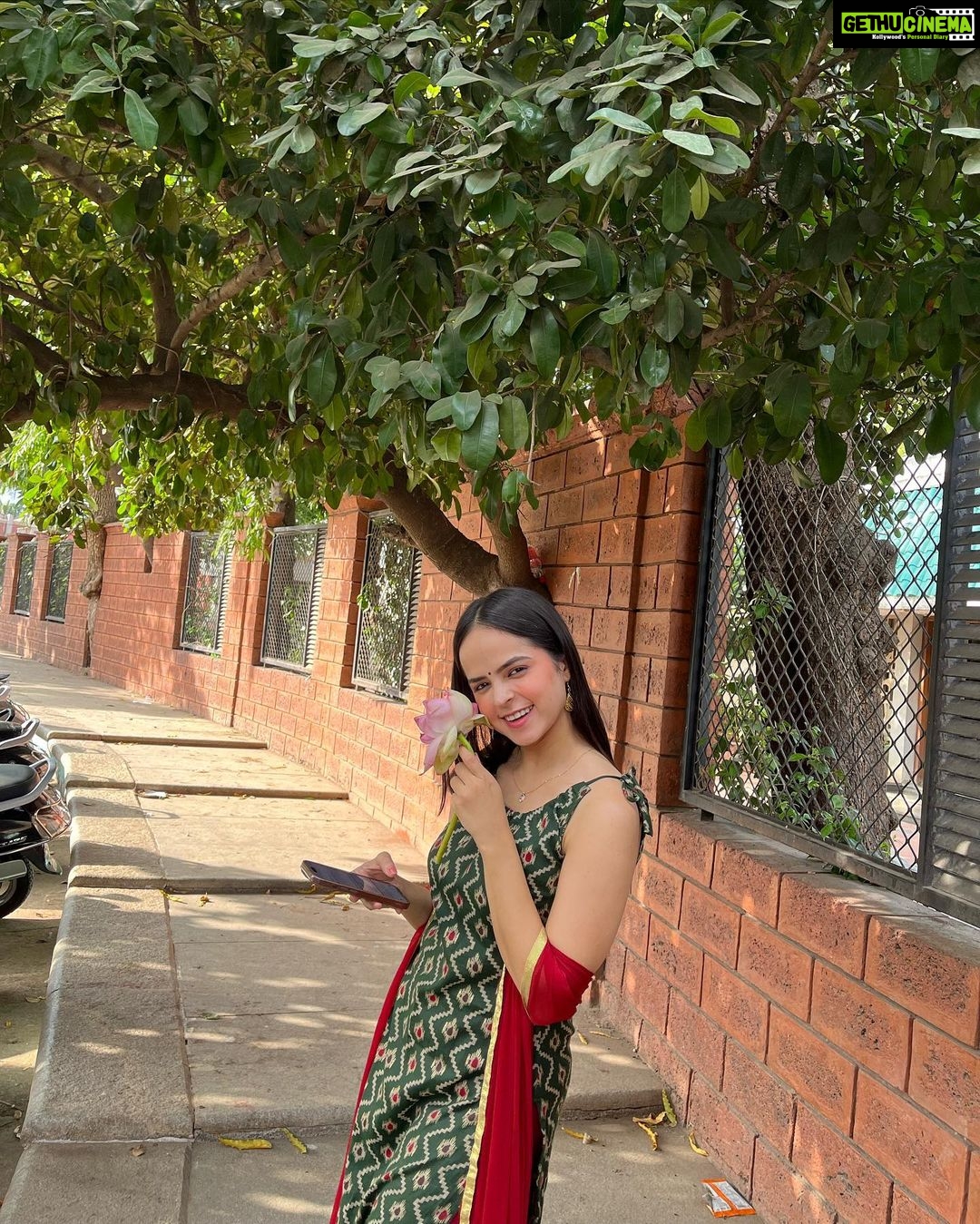 Palak Sindhwani Instagram - Moments I live for..🤍✨🧿 . . #photodump #blessed #thankyouuniverse #love #palaksindhwani