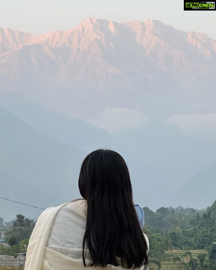 Palak Sindhwani Instagram - Dharamshala through my Lens..✨ These 4 Days in Silence were actually Life changing, Thank You @dkashikar @artofliving_dharamshala @shwetavyas1305 for making us feel like Home. 🧘‍♀️ Thank you Gurudev for walking with me on this journey we call Life, Grateful for you every moment. 💗 And To my extended family, my well wishers, I would like to say Just take some time out of your busy schedule and Do something which makes your soul happy, Let’s try to live in the alignment with our soul Purpose even some of us don’t know it yet, Affirm and Believe - I only attract what aligns with my soul purpose and see how you’ll be redirected to where you are meant to be! 🤗 . . #aol #silence #peace #nature #dharamshala #gratitude #blessed #palaksindhwani Sukoon