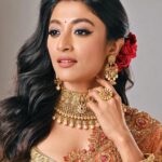 Paoli Dam Instagram – Let the beautiful light of Diwali illuminate our path to joy, success, and abundance. Wishing all a sparkling and prosperous celebration! β¨
Happy Diwali & Subho Kali Pujo πΊπͺ
.
.
Photographed by @somnath_roy_photography
Make up and hair @abhijitpl2
Assisted by @sanandalaha
Shoot for @guineaemporiumgoldanddiamond
.
.
#happydiwali #subhokalipujo #photooshoot #portraits #photographs #festivemodeon #festivewear #happiness #festivaloflights #festivefashion #carouselpost #potd #instafit #instapost #instalike #instagood #instadaily #paolidam #paolidamofficial
