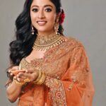 Paoli Dam Instagram – Let the beautiful light of Diwali illuminate our path to joy, success, and abundance. Wishing all a sparkling and prosperous celebration! ✨
Happy Diwali & Subho Kali Pujo 🌺🪔
.
.
Photographed by @somnath_roy_photography
Make up and hair @abhijitpl2
Assisted by @sanandalaha
Shoot for @guineaemporiumgoldanddiamond
.
.
#happydiwali #subhokalipujo #photooshoot #portraits #photographs #festivemodeon #festivewear #happiness #festivaloflights #festivefashion #carouselpost #potd #instafit #instapost #instalike #instagood #instadaily #paolidam #paolidamofficial