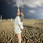 Parno Mittra Instagram - 🌊🌊🌊