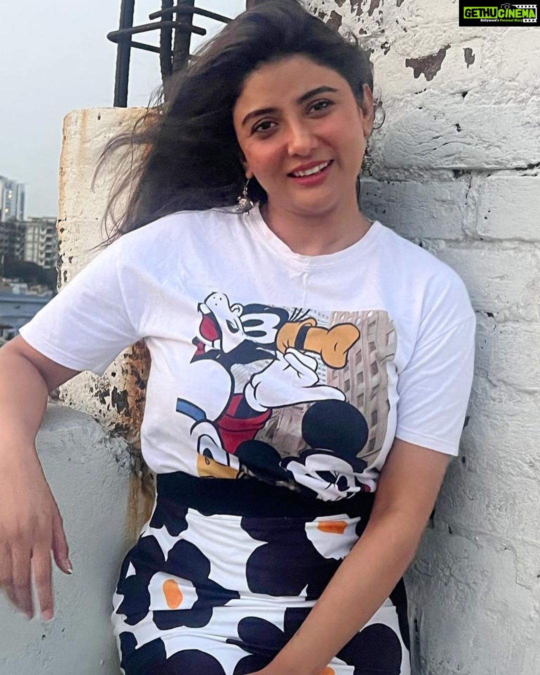 Parno Mittra Instagram - 🌻🌻🌻 Pic courtesy: @shreya__mazumder @ranassocial