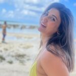 Parno Mittra Instagram - Forgot to wear a saree to the beach! 🤷‍♀️🤷‍♀️ #iykyk Havelock Island,andaman Islands