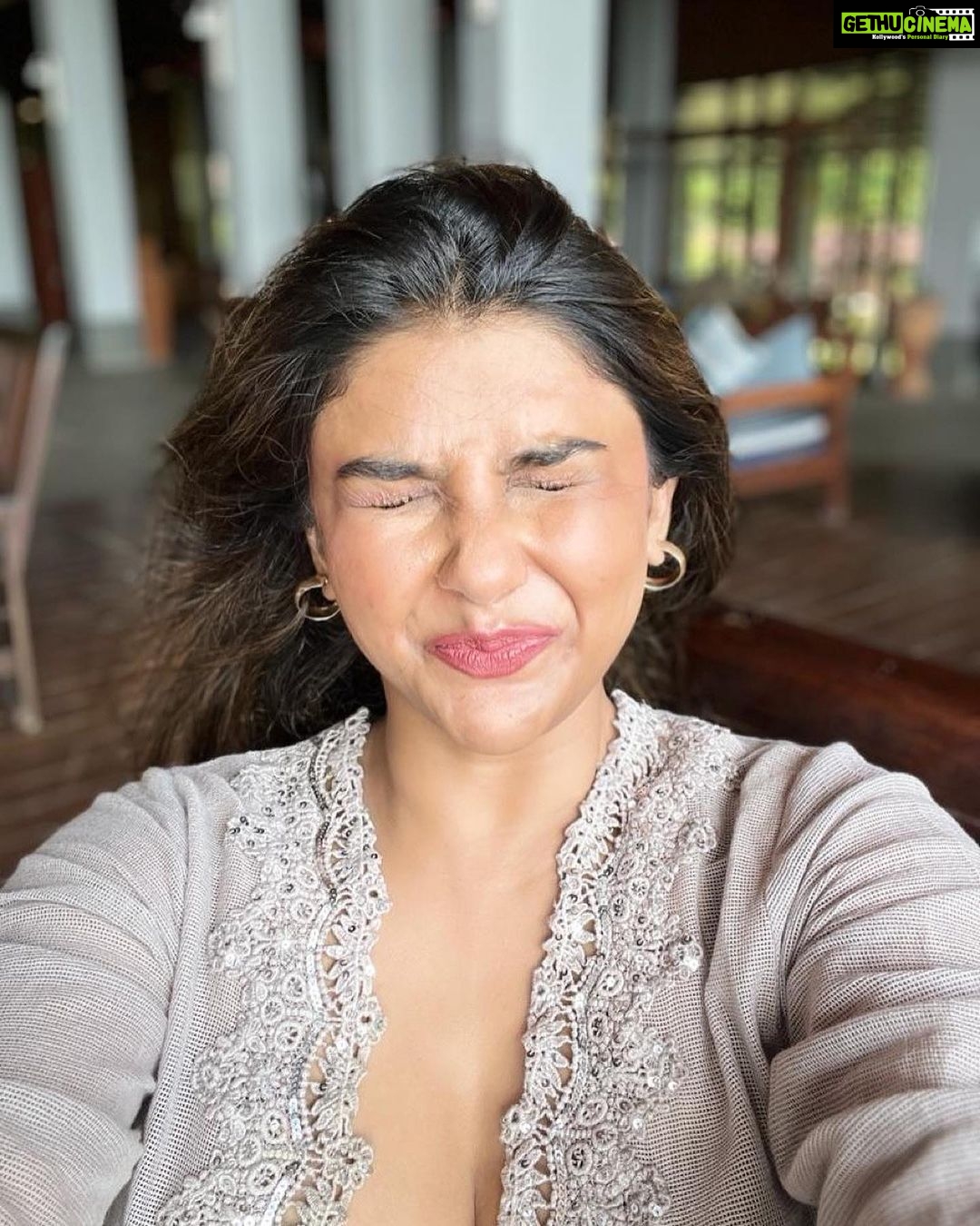 Parno Mittra - 30.1K Likes - Be your own photographer 😎📸