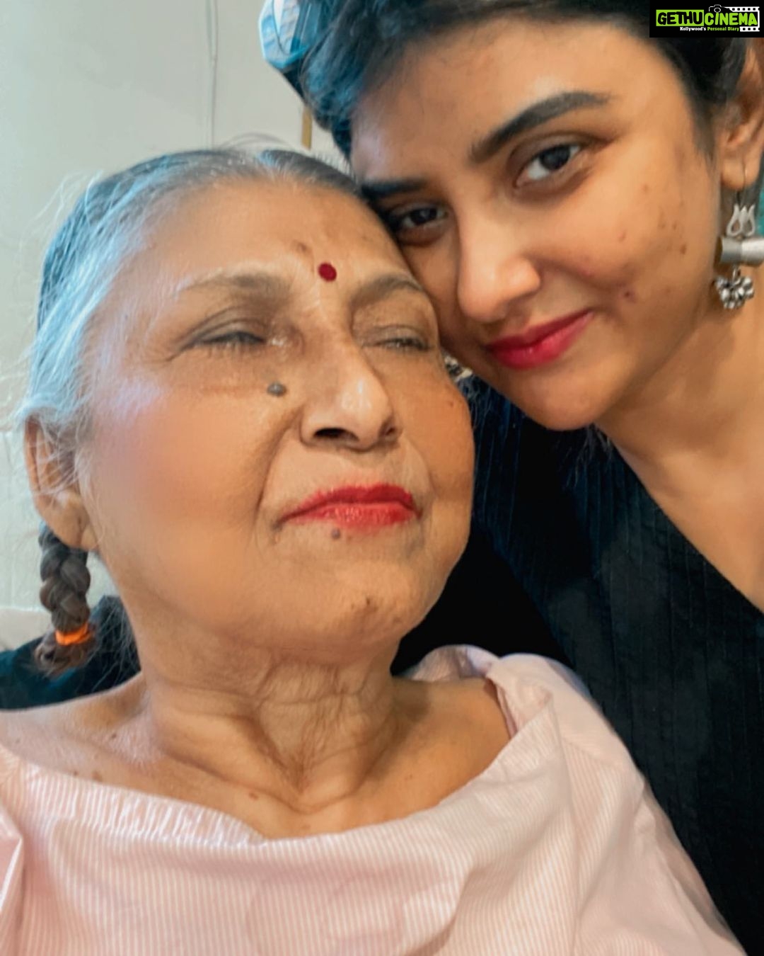 Parno Mittra Instagram - I have barely ever spoken about this woman whom I call mother.. she isn’t my mother anymore…. It’s usually a battle between a toddler and a teenager. On a good day she ll sing and make jokes.. on a bad day you know how your 5 year olds behave. Her broken femur left her incapacitated …Within 3 months she lost her husband.. she couldn’t even touch him.. the pain… only she knows and has never shared. Few years later in 2016 she lost her eyesight. The woman who could cook up a storm in the kitchen by making 36 dishes for a party once cant recall most things now…. The woman who would come to school to pick me up in her printed chiffons and aviators looking like a hot cake , can barely walk now …but her zest for life keeps me going. Happy Mother’s Day to every mother today. Cheers!