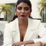 Parno Mittra Instagram - My muse the gorgeous @parnomittra ❤️ Photography: @makeupartist_prasenjit HMU : @makeupartist_prasenjit Styled by: @thebongmunda Custom dress from: @chitribypiyali Jewellery: @snastudios Location: @theparkhotels India