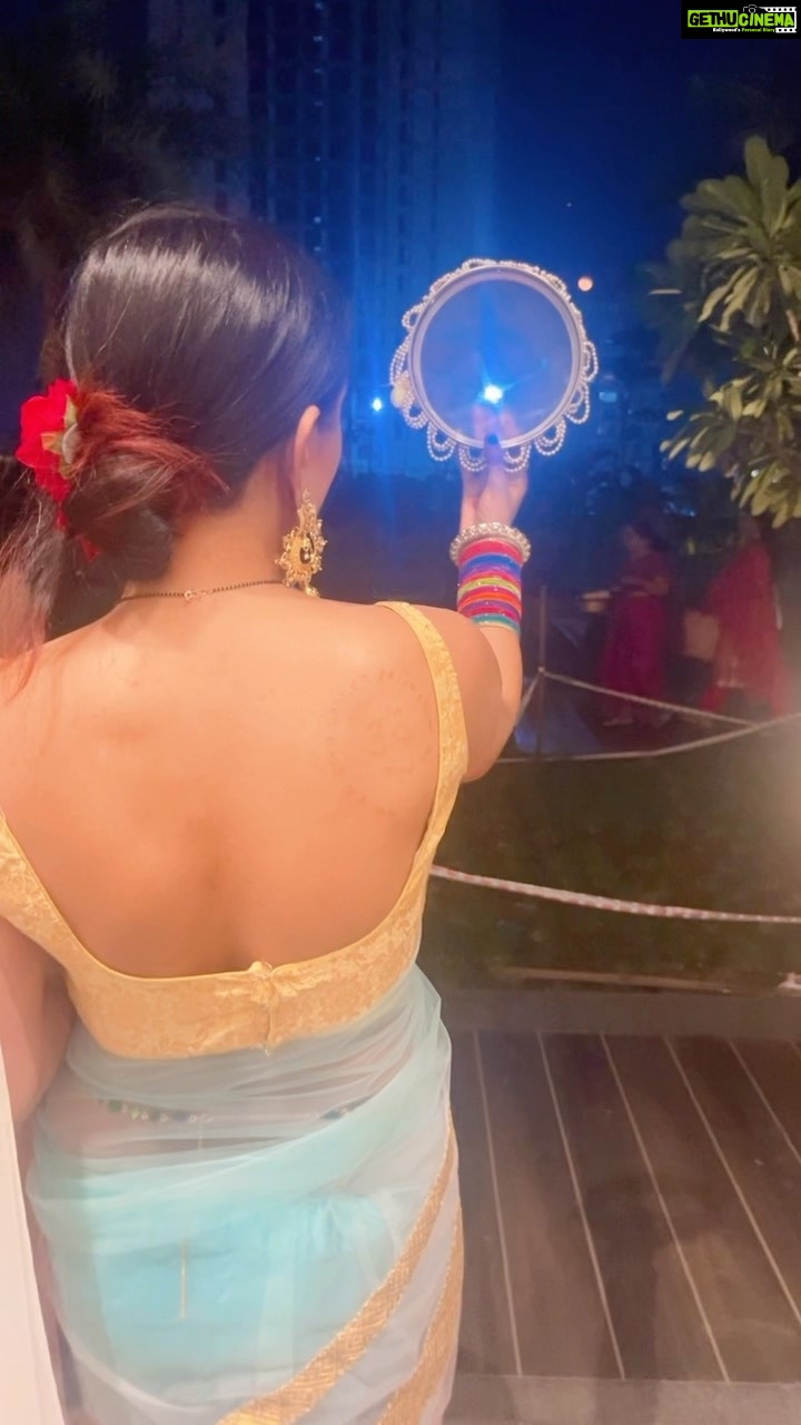 Parul Chauhan Instagram - Chand chupa Badal me ❤️❤️❤️❤️❤️❤️❤️❤️