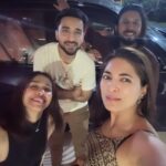 Parvathy Omanakuttan Instagram - There are friends, there is family; and there are those friends who become more than family 💖😇 My Darlings @raghavjuyal @ishanbhandarii it felt like time just skipped , hopped and then came to a stop. You guys are the same at heart yet have done me sooooo proud in your life and work 😇😇😇😇 😇 Thank you for being the way you are …. We gotta meet super soon and laugh like crazy again. Your Jiji Loves you 😘 #jijikesaale #friendslikefamily #laugh
