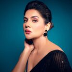 Payel Sarkar Instagram - What do you think of this look? Photography @soumya_singha_photography Makeup by @lookzchakraborty hair by @hairstylist_kushal Dress by @avijitdasofficial_bengal Photo assist @rudra_malakar_official