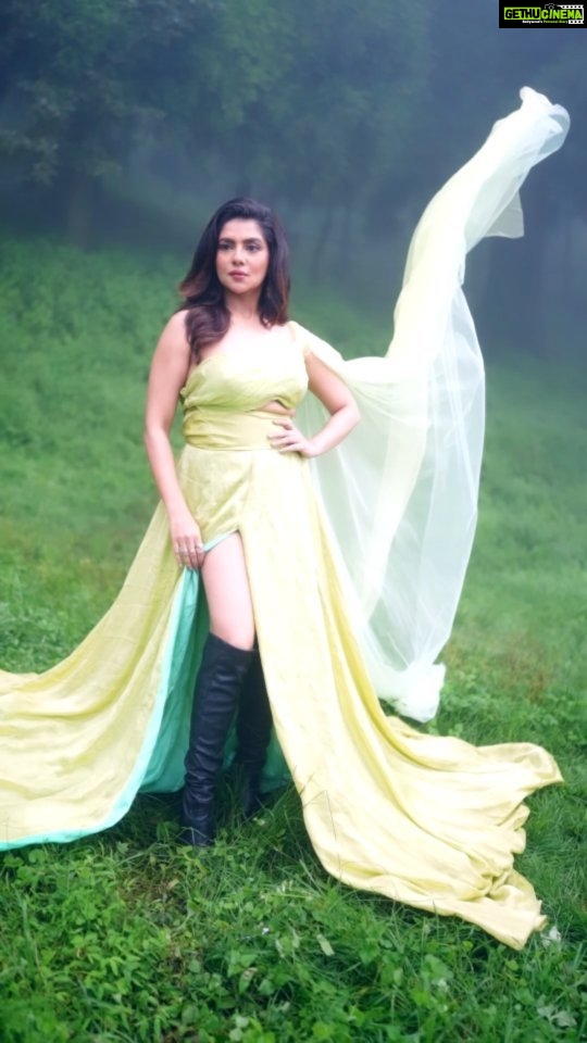 Payel Sarkar Instagram - See your dreams then live it ...#Throwback #shoot