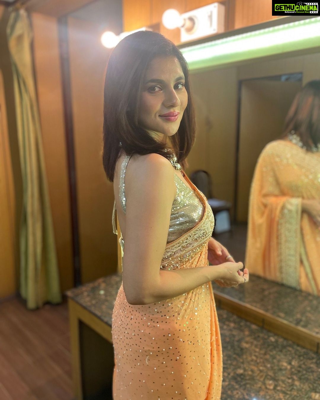 Payel Sarkar - 12.5K Likes - 🏵️