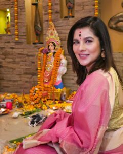 Payel Sarkar Instagram - লক্ষ্মীপুজো 🙏
.
#lokkhipujo