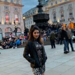 Payel Sarkar Instagram - #londonstreets