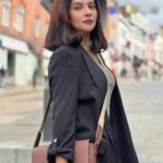 Payel Sarkar Instagram - London Diaries🫶🏻 #shootlife 📸 @frames_unfiltered London, United Kingdom