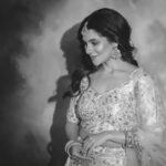 Payel Sarkar Instagram - Keep shining ✨ Wardrobe & styling @jitsatyaofficial Makeup & hair @anupdasmakeup Photography @hashtag_piksography