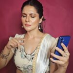 Payel Sarkar Instagram - Hey Google please help me to find this song 👋 😆🤣 #trending #reelitfeelit