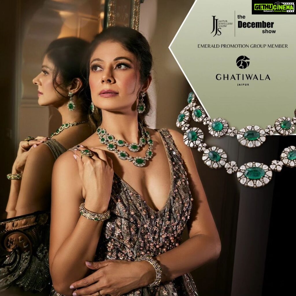 Pooja Batra Instagram - @ghatiwalajewellers, a distinguished jewellery brand, welcomed by JJS into the prominent Emerald Group Promotion. They are the atelier of exquisite Jadau jewellery, redefining the essence of traditional Indian craftsmanship with a contemporary artistic touch.  Each unique masterpiece tells a tale of supreme luxury and unrivaled elegance, seamlessly merging the rich heritage of Indian craftsmanship with a modern artistic vision. Save the Date for the December Show! December 22 to 25, 2023 JECC Sitapura, Jaipur #JaipurJewelleryShow #TheDecemberShow #JJS #JJS2023 #JewelleryDesigners #JJSJaipur #EmeraldPromotionGroup #Emeralds #JadauJewellery #BridalJewellery #Ghatiwala #GhatiwalaJewellers @poojabatra Jaipur Jewellery Show