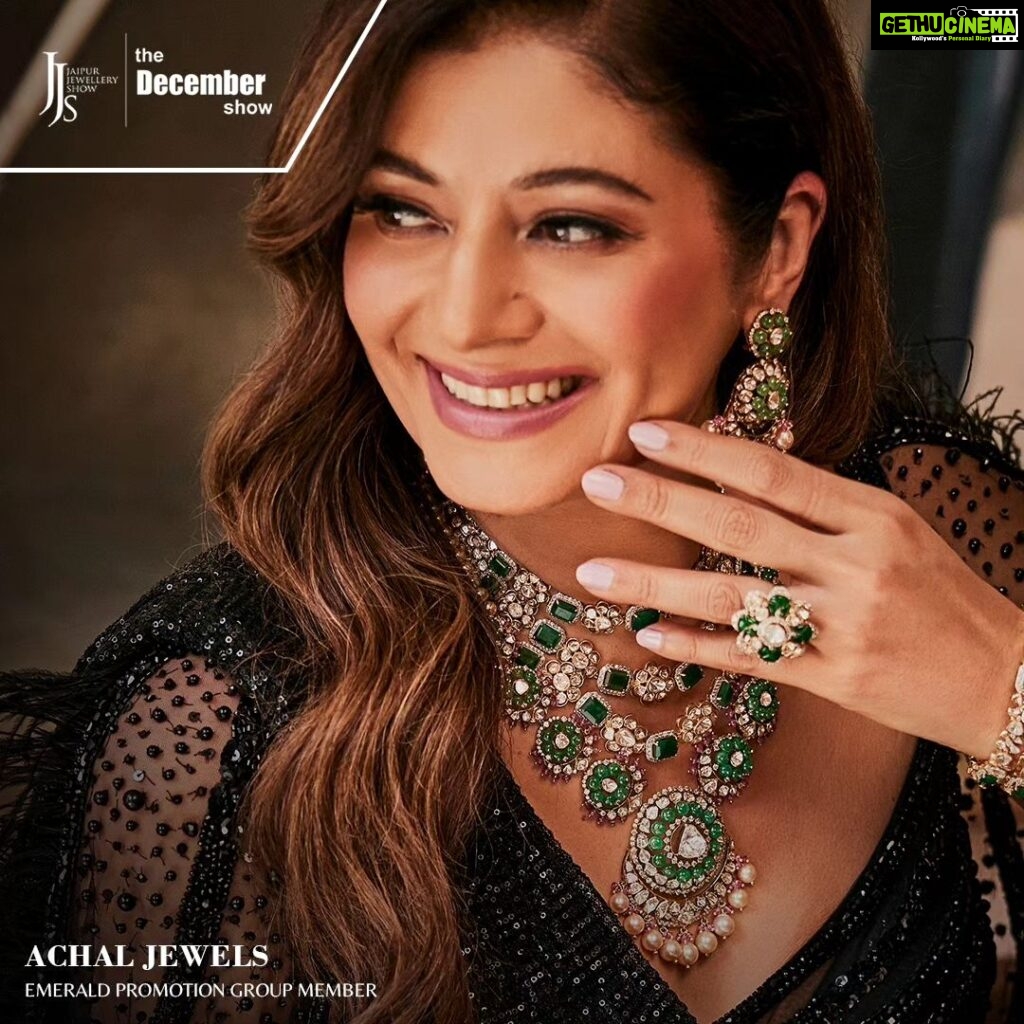 Pooja Batra Instagram - JJS proudly welcomes @achaljewels to the esteemed Emerald Group Promotion. Achal Jewels is a radiant beacon of Jaipur's unique royal heritage, beautifully manifested through their handcrafted Polki, Kundan, and Diamond special bridal jewellery collection. Designed to evoke the regal essence within every Indian bride, their significant influence is felt not only in India's jewellery market but also resonates strongly on the global stage. Mark your Calendars for the December Show! December 22 to 25, 2023 JECC Sitapura, Jaipur #JaipurJewelleryShow #TheDecemberShow #JJS #JJS2023 #JJSJaipur #JewelleryDesigners #EmeraldPromotionGroup #AchalJewels @achaljewels @poojabatra Jaipur Jewellery Show