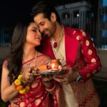 Pooja Bose Instagram - Happy karvachauth ladies Style by @rudra_saha_official Saree by @nandiniajker Jewellery @mayukh_jewellery