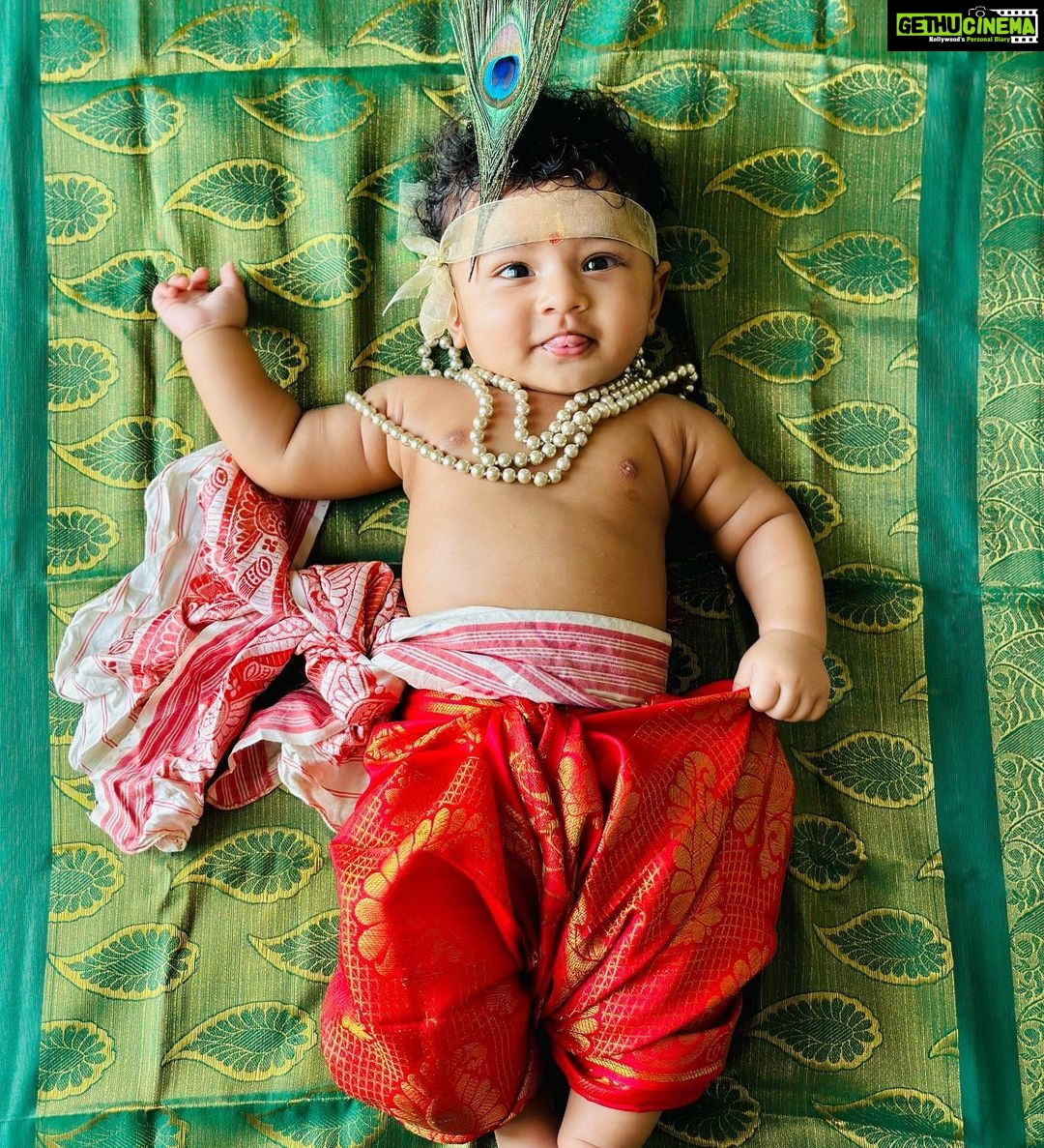 Pooja Ramachandran Instagram - Happy Janmashtami/Krishna Jayanthi to everyone. May Lord Krishna bless you all with an abundance of happiness, peace, prosperity and love. #janmashtami #janmashtami2023 #krishnajanmashtami #krishnajayanthi #krishnajayanthi2023❤️💫 #kiaankokken #indianbaby #babyboy #babygram Chennai,Tamilnadu