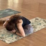Pooja Ramachandran Instagram - About today! The mind may forget but the muscle always remembers! I feel soooo good when I do yoga. It’s really my favourite.. but getting my strength and endurance back with strength and functional and cardio training first. Also it helps me shed faster. Now our yoga sessions have a tiny member and it’s not soon before he will be joining us 🤪 Yoga mat and accessories from my favourite @kosha_yoga_co #3monthspp #musclememory #yogalove #yogalove #yogapractice #yogasehoga