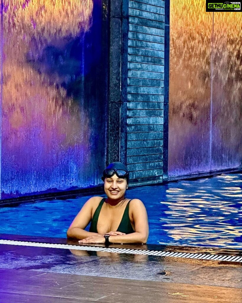 Pooja Ramachandran Instagram - Your body can stand almost anything. It’s your mind that you have to convince. 📸 and edited by @highonkokken 😄 #gettingmystrengthback #lovingmylife #fitnessalltheway #fitnessmotivation #fitmom #getfit #swimmer #healthymindhealthybody #activityoftheday #cardio #workoutmotivation #workoutroutine #staystrong #stayhealthy #letsdothis #noselfpity