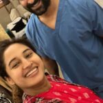 Pooja Ramachandran Instagram – Few hours before we became 3 forever! 👩🏽‍🤝‍👩🏻♥️👶🏼♥️

#documentingmotherhood #beforeafter #ourmoments #memories #2023april #husbandandwife #welcomingourbabyboy #39weekspregnant #reels #pregnantbelly #pregancyreels #thankyouuniverse #grateful GG Hospital