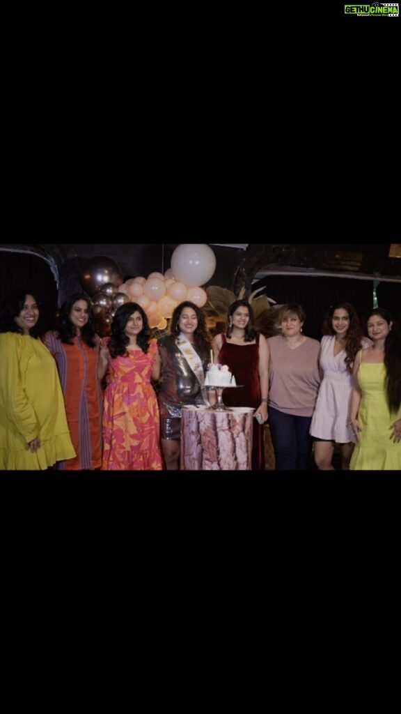 Pooja Ramachandran Instagram - To my girls! You make my life so colourful! I really appreciate the time you took out to make my day special! Blessed to have each of you and thank you for being such a big part of my life! #mygirls #mytribe #mybabyshower #birthdaygirl #ariesgirl #blingiton #oldtonew #friendshipgoals #friendsforever @miss_felinity @divs8888 @meera_j_pillai @sowmyabalan (missed you so much) @ameeradcosta @poojabopaiah @samyuktha_shan @gayathrigangadharan @prayagamartin @arrowin1112 Photography @zerogravityphotography @toddlersbyzerogravity Decor @vermiliondecors PR @uthrauv Location @blackorchidchn
