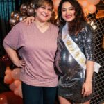 Pooja Ramachandran Instagram - Laughter, smiles, love, memories and great food!! Photography : @zerogravityphotography Decor : @vermiliondecors PR : @uthrauv #babyshower #birthday #2023 #ohsospecial Black Orchid