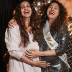 Pooja Ramachandran Instagram - Laughter, smiles, love, memories and great food!! Photography : @zerogravityphotography Decor : @vermiliondecors PR : @uthrauv #babyshower #birthday #2023 #ohsospecial Black Orchid