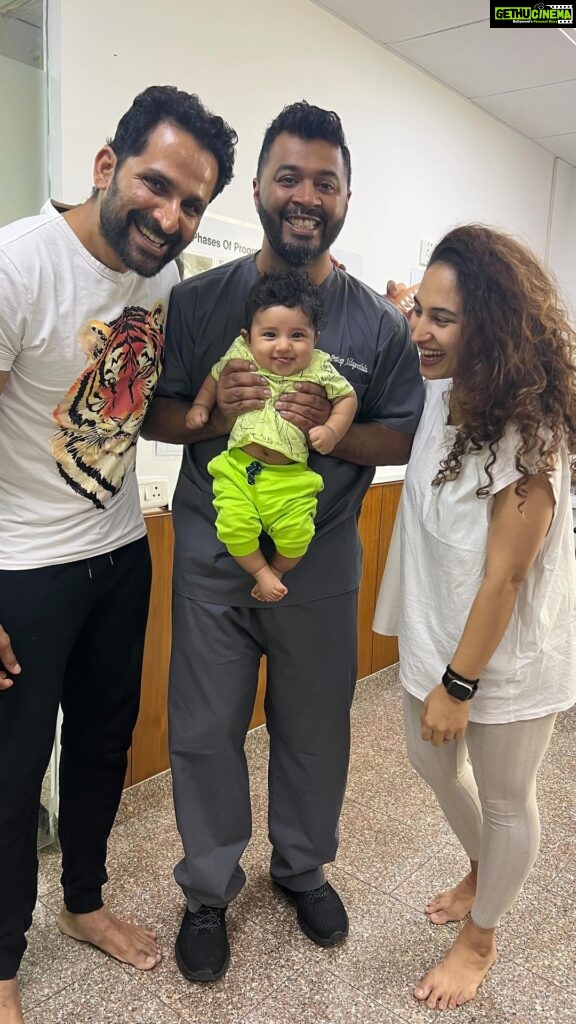 Pooja Ramachandran Instagram - My second adjustment with @doctor_prat at @atlaschiroindia Daddy and mummy says it’s really good for me and it’s very safe! I loved it so much I literally slept like a baby! 😋 Watch till the end 👶 Benefits of Chiropractic adjustments for infants and kids :- 1. Can help babies sleep better. 2. Helps with colic issues. 3. Cure ear infections. 4. Reduces acid reflux. 5. Help correct restricted head or neck movement to one side. 6. Helps in breast feeding by curing latching problems. 7. Can help with asthma, allergies, ADHD. 8. Better digestion. 9. Improves immunity. 10. Aids in proper physical development. #indianchiropractor #chiropracticcare #infant #infantchiropractor #healthybabies #babyboy #kiaankokken #atlaschiropractic