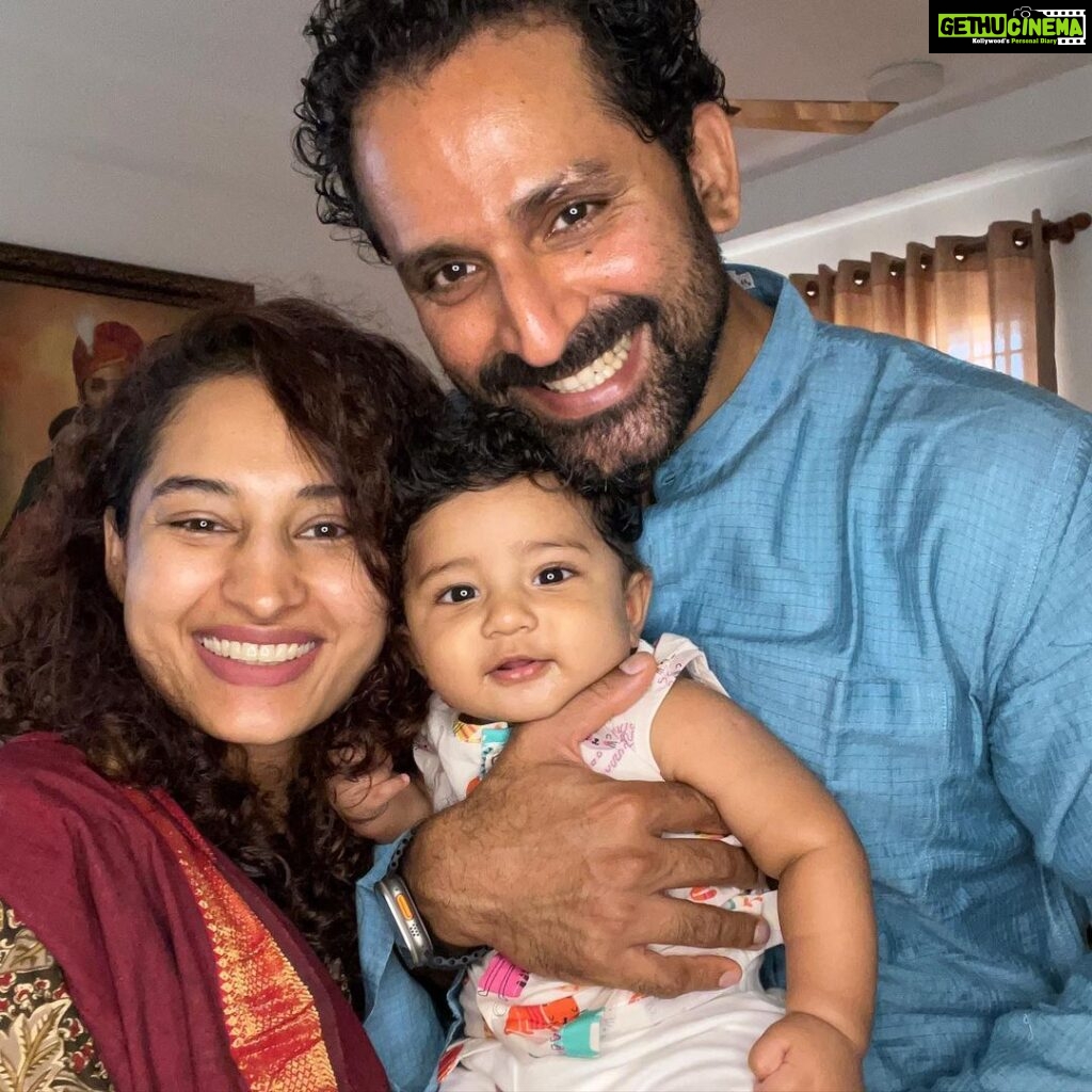 Pooja Ramachandran Instagram - Happy Diwali from our family to yours. May your homes be filled with light, love and warmth. Wishing each of you a joyous day. ✨✨✨✨♥ #kiaankokken #firstdiwali #diwali2023