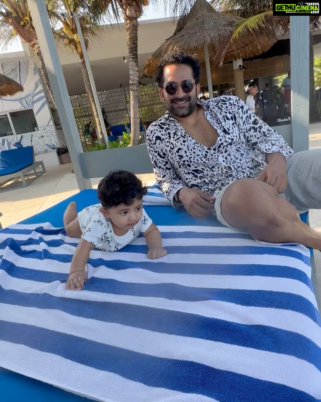 Pooja Ramachandran Instagram - Sundowner at @theflamingobali post the zoo visit. Loved the vibe of the place . We had such a great time with Kiaan in the pool. And the food was just π. #sundowner #flamingobeachclub #beach #beachlife #goodvibes Flamingo Beach Club Bali