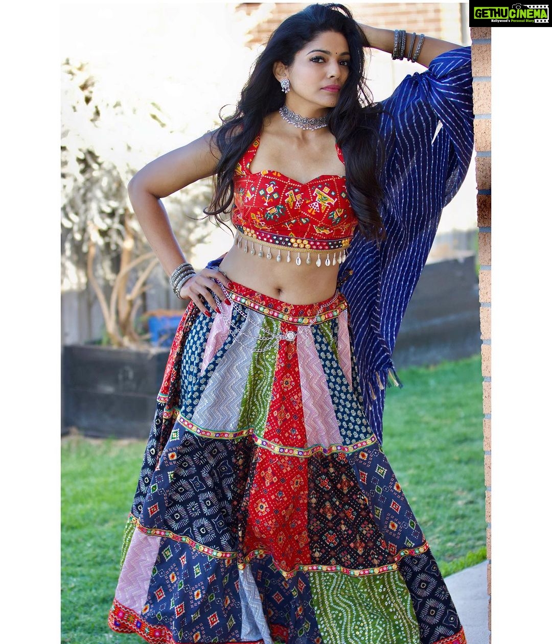 Pooja Sawant Instagram - I am completely in love with colours and festivals 💕 Outfit by @sivaakaa Styled by @styledbyshakti