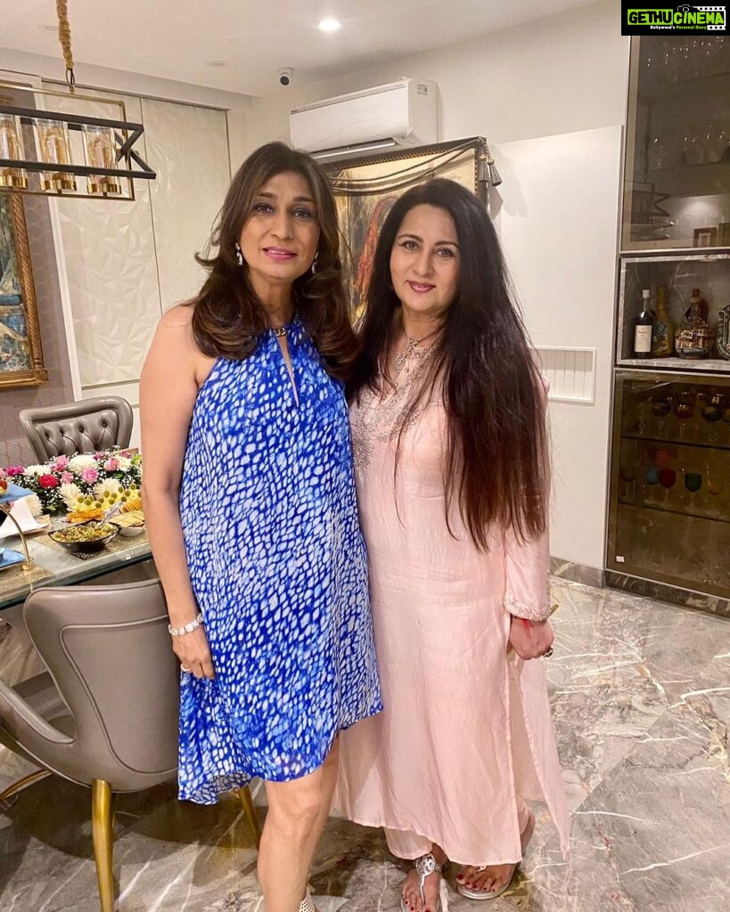 Poonam Dhillon Instagram - Happy birthday to my dearest one and only sister @rishmapai . Am blessed to have this amazing, brilliant, caring, compassionate, generous , loving, gracious& gorgeous person as my Sister!!! May Gods choicest blessings be on you always. Love you Loads & Loads !!🥰🥰❤❤🎉💕⭐😊💝🎊🤗
