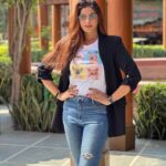 Poonam Dubey Instagram - You’re braver than you believe, stronger than you seem, and smarter than you think.. . . . . PC-: @arvindakelakallu ji #throwback #march #oldpic #poonamdubey Delhi, India