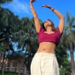 Poonam Dubey Instagram - Being in love with yourself is the most beautiful thing. A better me is coming ❤️🧿 VC-: @motheykabita 💕 . . . . #fallinlove #loveintheair #selflove #selfobsessed #instagram #instapost #poonamdubey 👑❤️🧿😇
