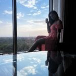 Poonam Dubey Instagram - You ☕️ me and monsoon ❤️💕🥰🤗😍 #tealover #loveofmylife #goal #monsoon #rainyday #poonamdubey Delhi दिल्ली