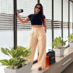 Poonam Dubey Instagram - “A life lived in love will never be dull.” – ... . . . . #babua❤️🧿 #love #you #yours #falgunia😂🙈 #airportlook #blackandoffwhite Mumbai Airport Chatarpati Shivaji