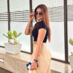 Poonam Dubey Instagram - “A life lived in love will never be dull.” – ... . . . . #babua❤️🧿 #love #you #yours #falgunia😂🙈 #airportlook #blackandoffwhite Mumbai Airport Chatarpati Shivaji