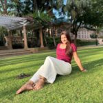 Poonam Dubey Instagram - There's no peace like the peace of an inner courtyard on a sunny day…. 🕉️❤️🧿♾️ . . . . #ootd #sunshine #dayout #with #best #greenery #naturelovers #beautiful #world #poonamdubey #blue #sky ITC Maratha, Mumbai - A Luxury Collection Hotel