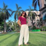 Poonam Dubey Instagram - There's no peace like the peace of an inner courtyard on a sunny day…. 🕉️❤️🧿♾️ . . . . #ootd #sunshine #dayout #with #best #greenery #naturelovers #beautiful #world #poonamdubey #blue #sky ITC Maratha, Mumbai - A Luxury Collection Hotel