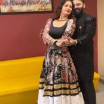 Poonam Dubey Instagram - Some beautiful moments with gorgeous @poonamdubeyofficial 🥰🥰 . . . . Note -: on set Dainik jagran dandiya events at Darbhanga