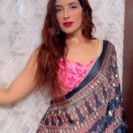 Poonam Dubey Instagram - Manohari❤️❤️❤️❤️ . . Dress by @vidyamourya096 Mua @hemlatasharma2022 . . . . #manohari #reelsinstagram #reelsvideo #reelitfeelit #reelsindia #reelitfeelit #reels #poonamdubey ❤️🧿
