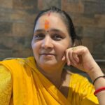 Poonam Dubey Instagram - Wish you a very happy birthday meri ma mera jahan meri duniya Mahadev apko duniya ki sari khushiyan de. Aur hum dono bhai bahen ko is layak banaye ki hum apke sapne pura kar sake. I love you so much mummy ❤️❤️❤️ 🤗🤗😘😘 Mumbai, Maharashtra