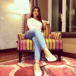 Poonam Dubey Instagram - Yes I’m queen of my own world ❤️👑 PC- @motheykabita 💓 . . . . . . . #poonamdubey #chhorigangakinarewali India